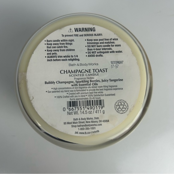 Bath & Body Works Champagne toast snow print scented candle 14.5 oz large - Picture 5 of 7